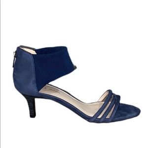 Pella Moda Eden Navy Kitten Heel